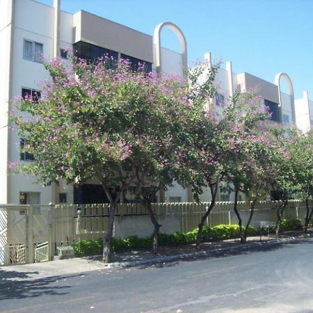 Residencial Varanda Dos Buritis Aparthotel Caldas Novas Bagian luar foto